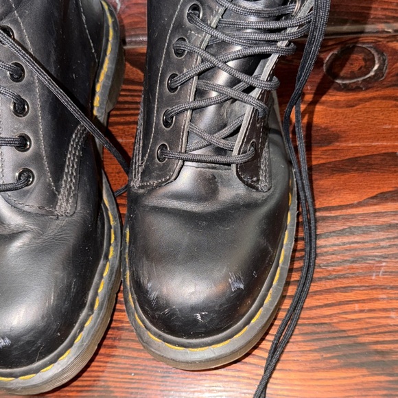 MENS US 8 Black Lace-Up Combat Boots - Doc Marten - Picture 3 of 11